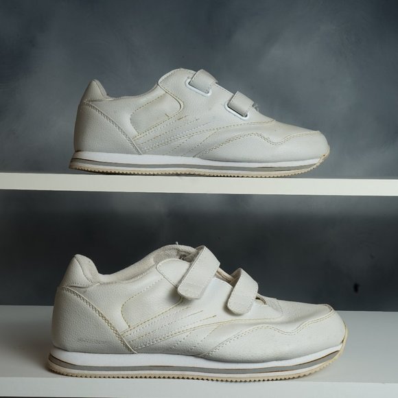 #8 Athletics Works Women's Sneakers - Picture 2 of 7